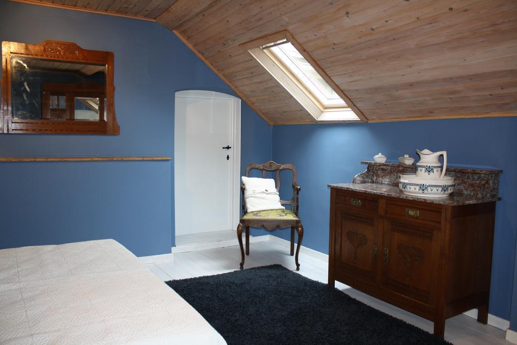 O Macra Villa Aubel Room photo